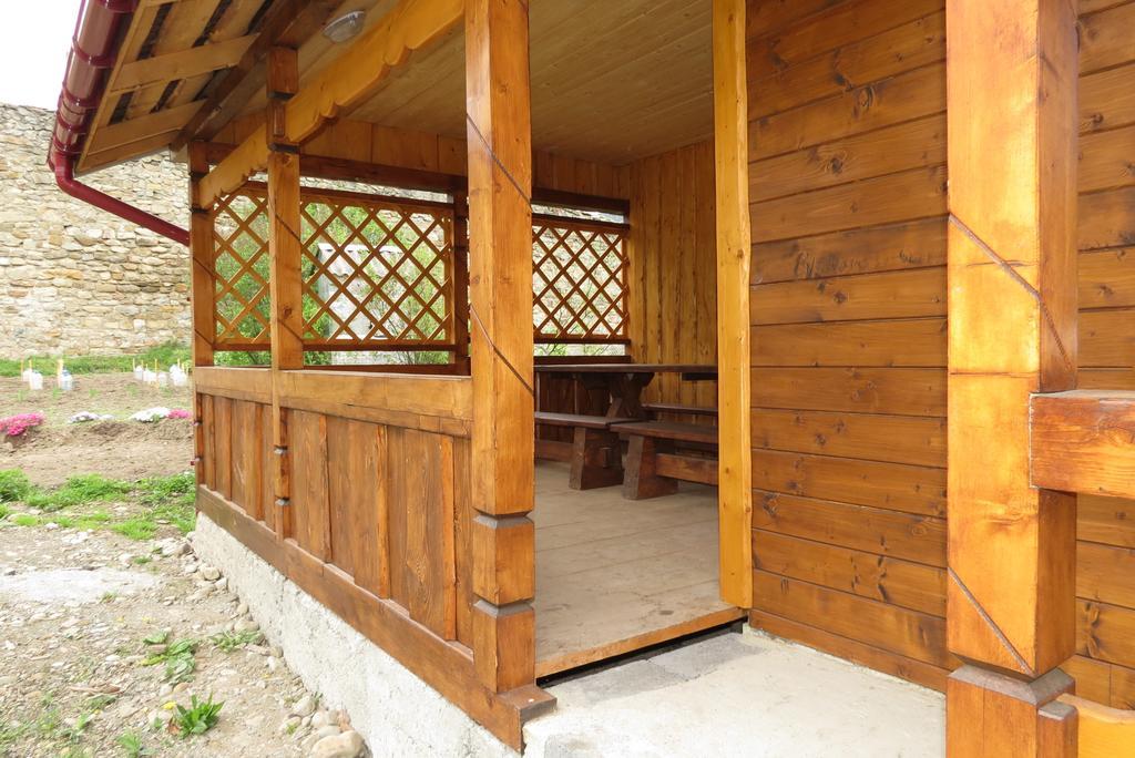 Bilyy Kamin Guest House تاتاريف الغرفة الصورة